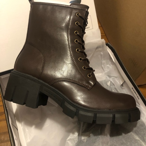 Firelli Combat Boots - Picture 2 of 7